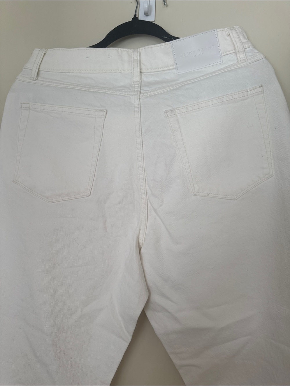Lucky Brand Off-White Straight Leg Jeans - Picture 5 of 10